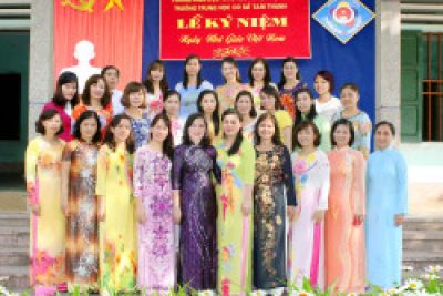 Những hình ảnh về thày trò nhà trường trong buổi lễ kỷ niệm ngày Nhà Giáo Việt Nam 20/11